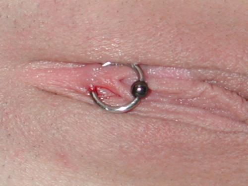 Piercing klitorisu